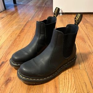Dr. Martens 2976 Chelsea Boot